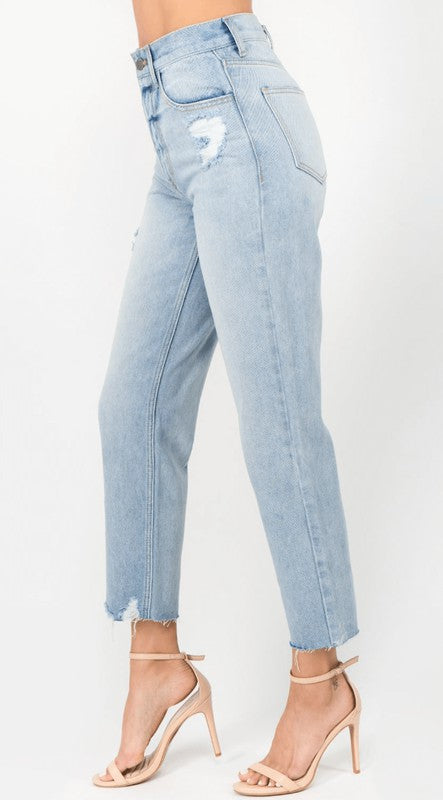 Tapered Crop Mom Jeans